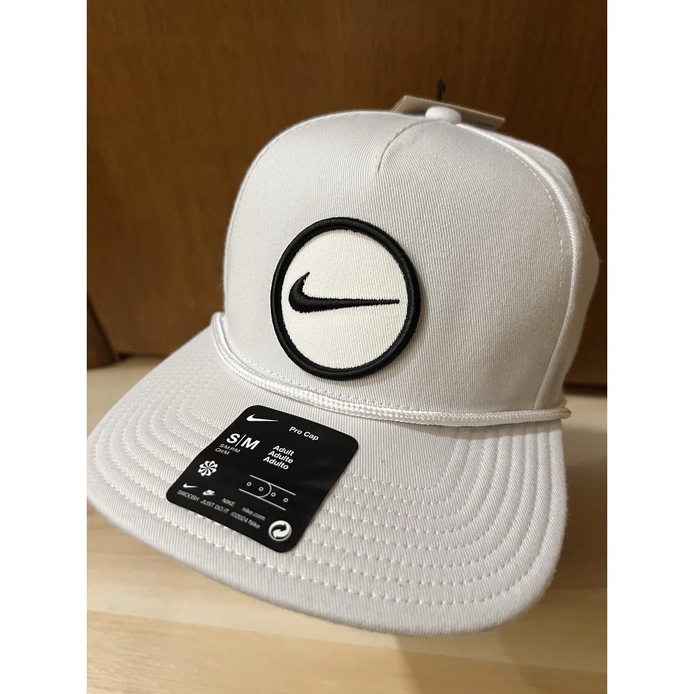 NWT Nike Dri FIT Pro Structured Futura Golf Cap‎ Size S/M Light Gray HF7482 025